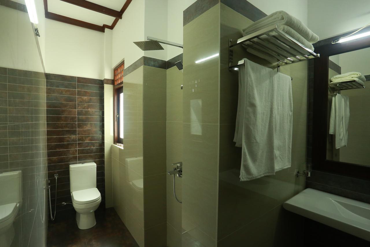 River Breeze Villa Bentota Exterior photo